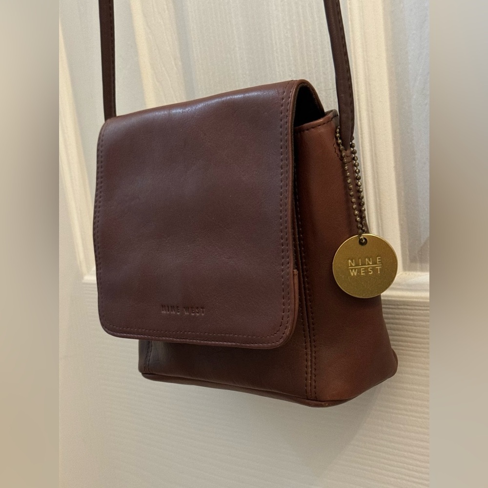 Vintage Nine West Small Mini Brown Leather Cross-Body Bag